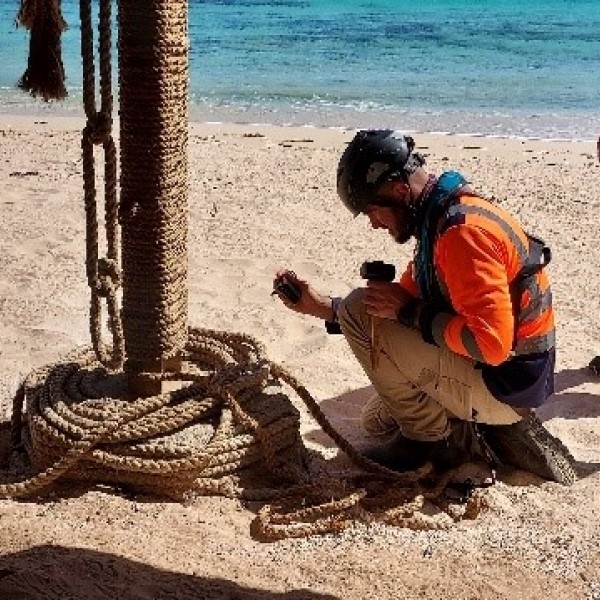 Translation of an investigation report on coastal marine structures for Accoast