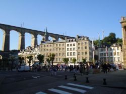Morlaix - Viaduct and market
